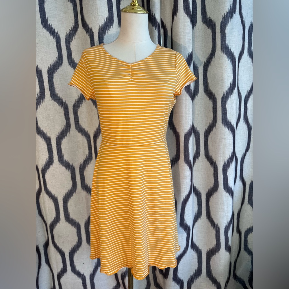 Girls size 14/16 Zunie Yellow Striped Kids Dress nwot